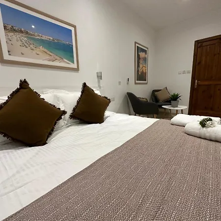 The House Guest house