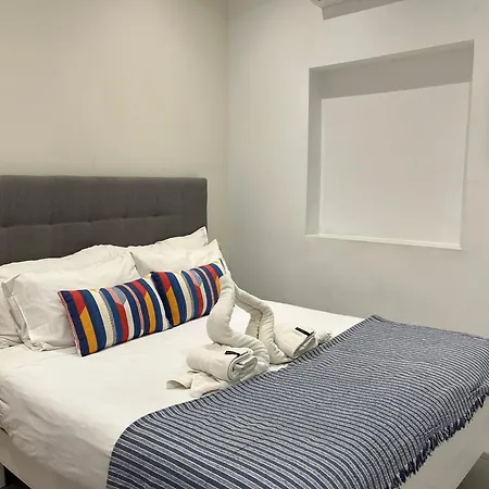 The House Гостевой дом 4*