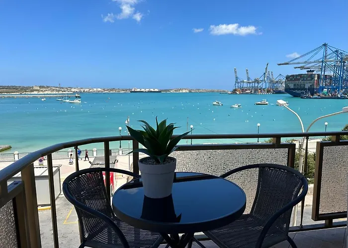 The House Konukevi 4*