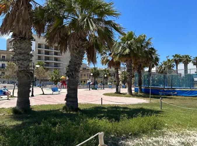 בית הארחה The House