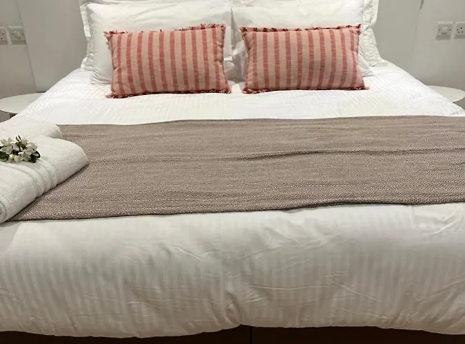 The House Гостевой дом